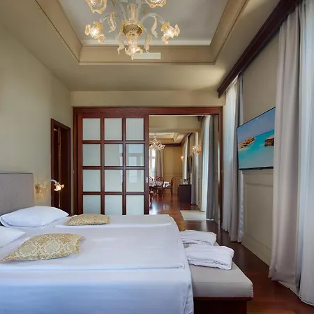 Bo Palazzo Hotel