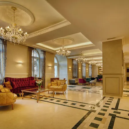 Bo Palazzo Hotel