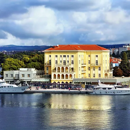 Bo Palazzo Hotell 4*