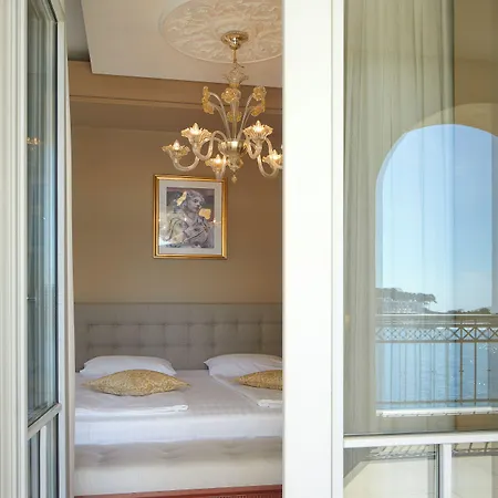 Bo Palazzo Hotell 4*