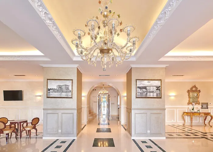 Bo Palazzo 호텔 포레치